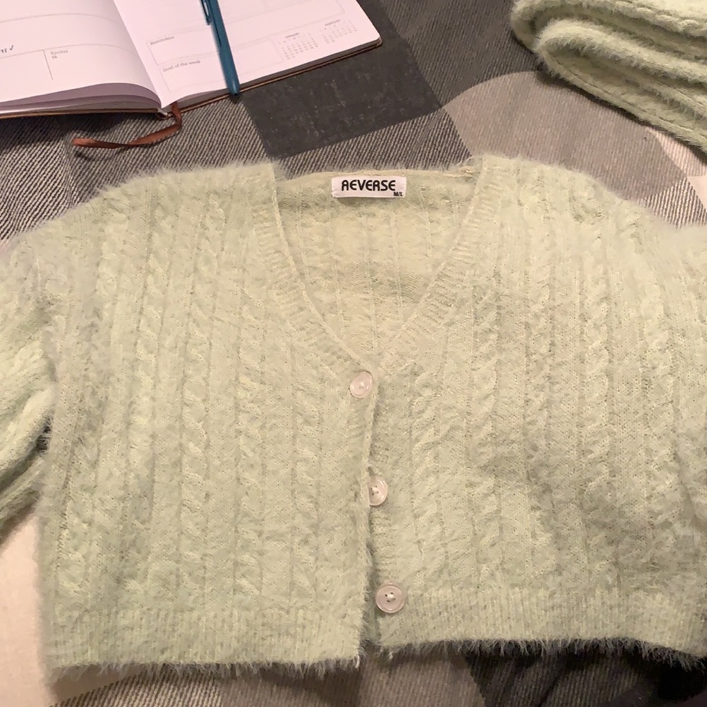 Elgin — Matching Sweater Set - Picture 2 of 3
